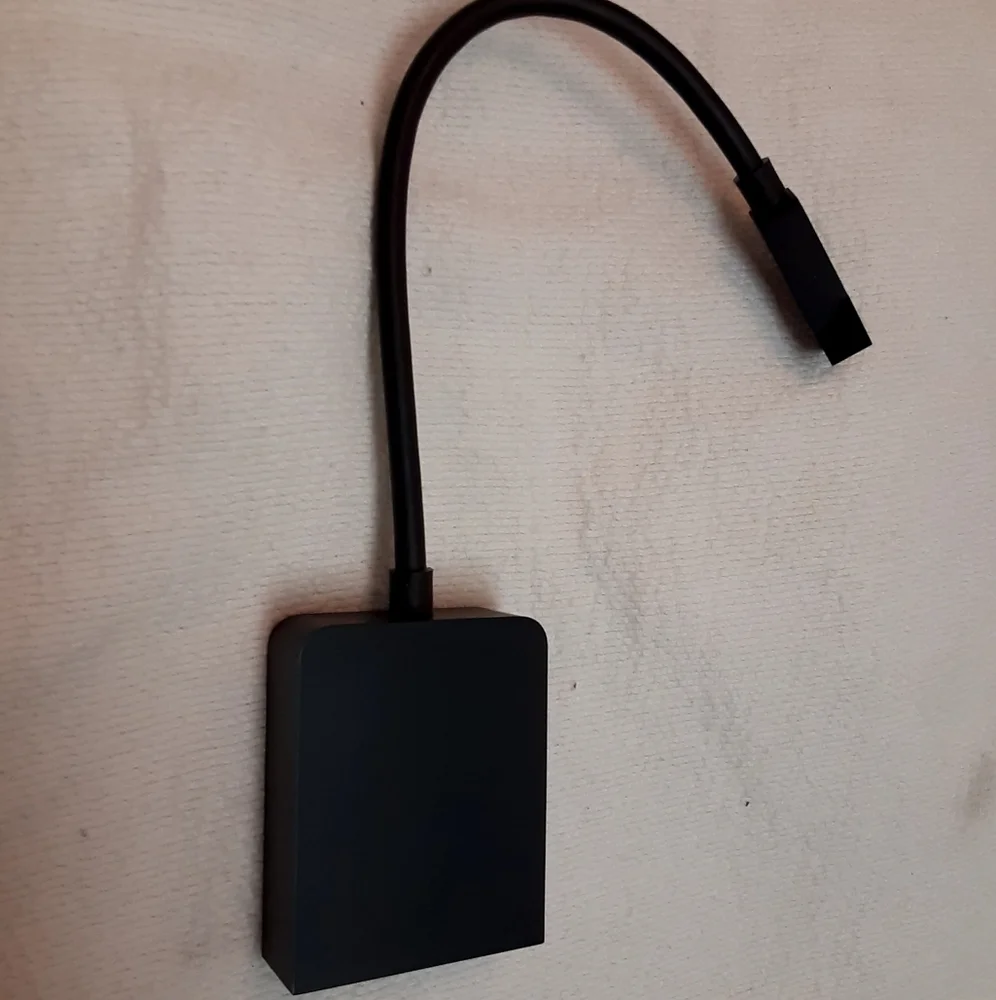 Microsoft Surface Mini Display Port to VGA Adapter